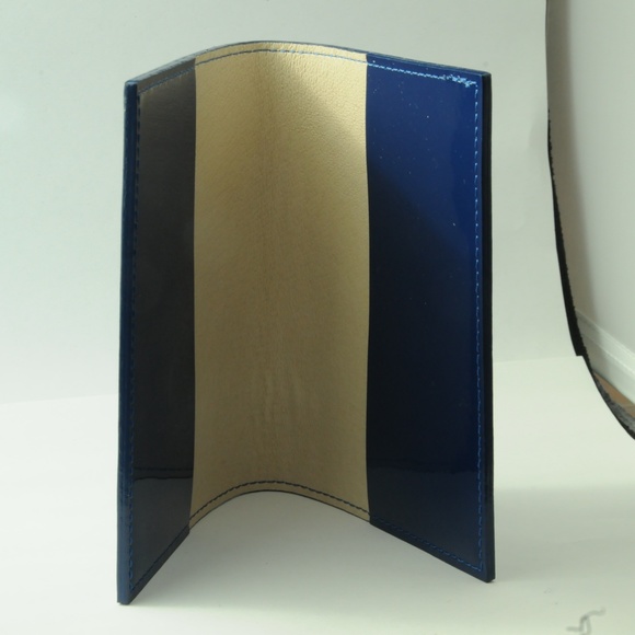 Tiffany & Co. Travel Diary, Passport and CC holder - Picture 8 of 8